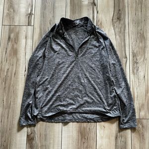 Women’s Nike Running Quarter Zip. 2X. Heather gray.
